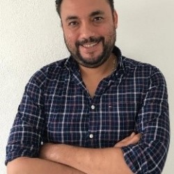 Dr. Alexis Joavany
