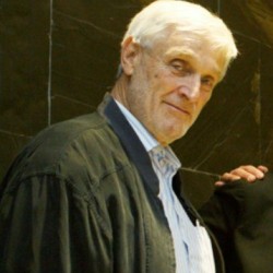 Dr. Thomas Henry